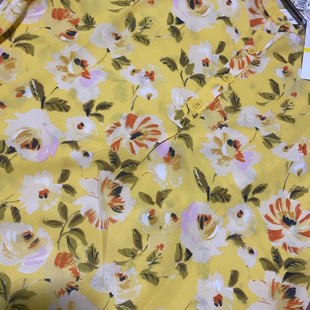 FLORAL BLOUSE